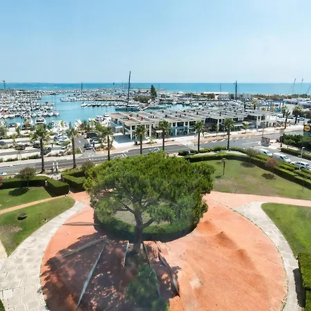 Chic & Cosy Vue Mer, Clim, Parking Apartmán *