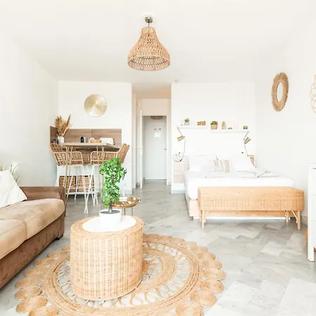 Chic & Cosy Vue Mer, Clim, Parking Апартаменты Ла-Гранд-Мот