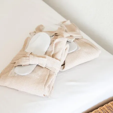 Chic & Cosy Vue Mer, Clim, Parking *