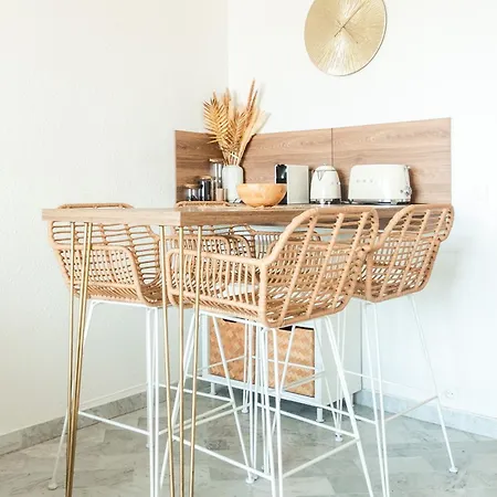 아파트 Chic & Cosy Vue Mer, Clim, Parking *